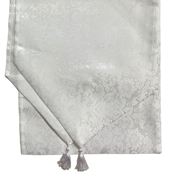 Holly Homes Table Runner Silky Damask Holiday Dressy White 13 in x 72 in - Picture 3 of 11